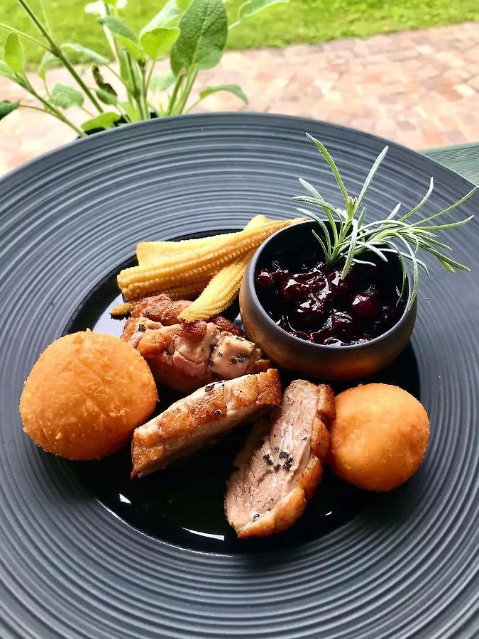 Poli Hotel San Vittore Olona 4*,
