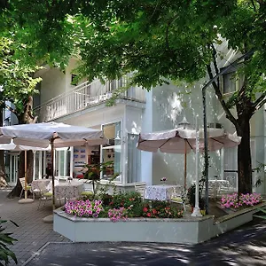 Capri 2*, Rimini Włochy